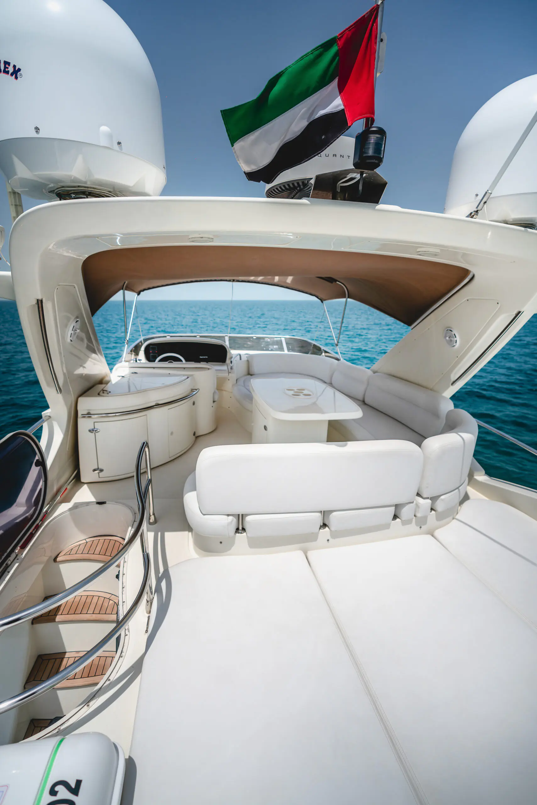 Azimut Yacht 62 — miniature 3
