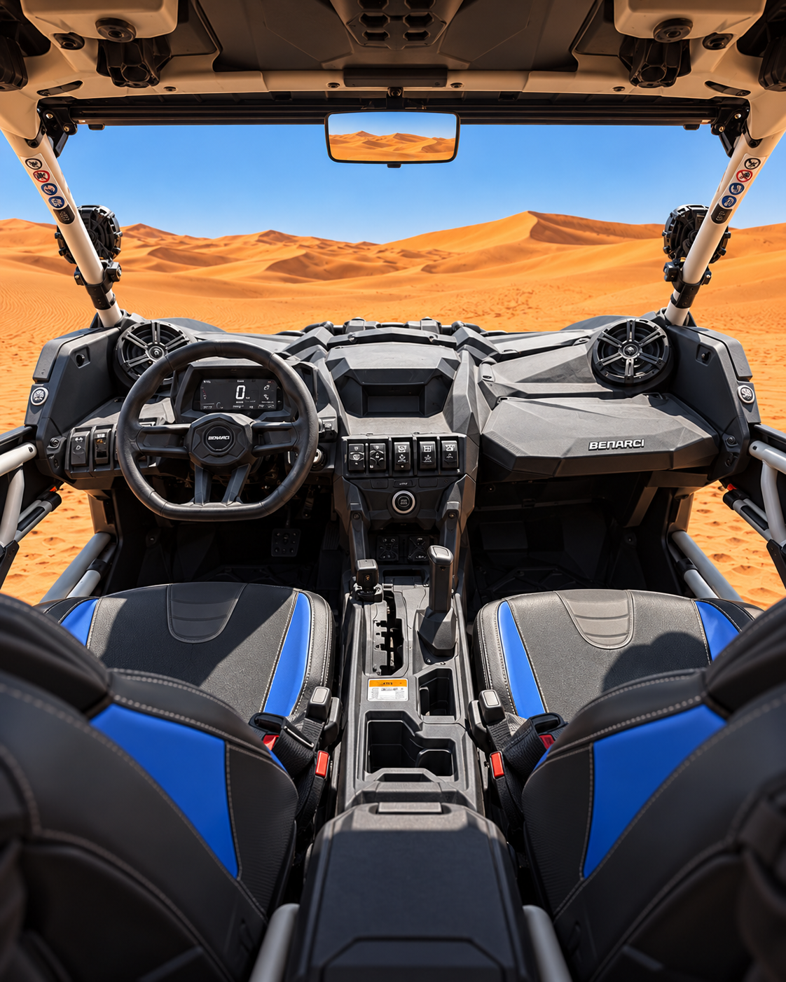 Tableau de bord et cockpit du Can-Am Maverick X3 MAX 4 places vus depuis l'arrière