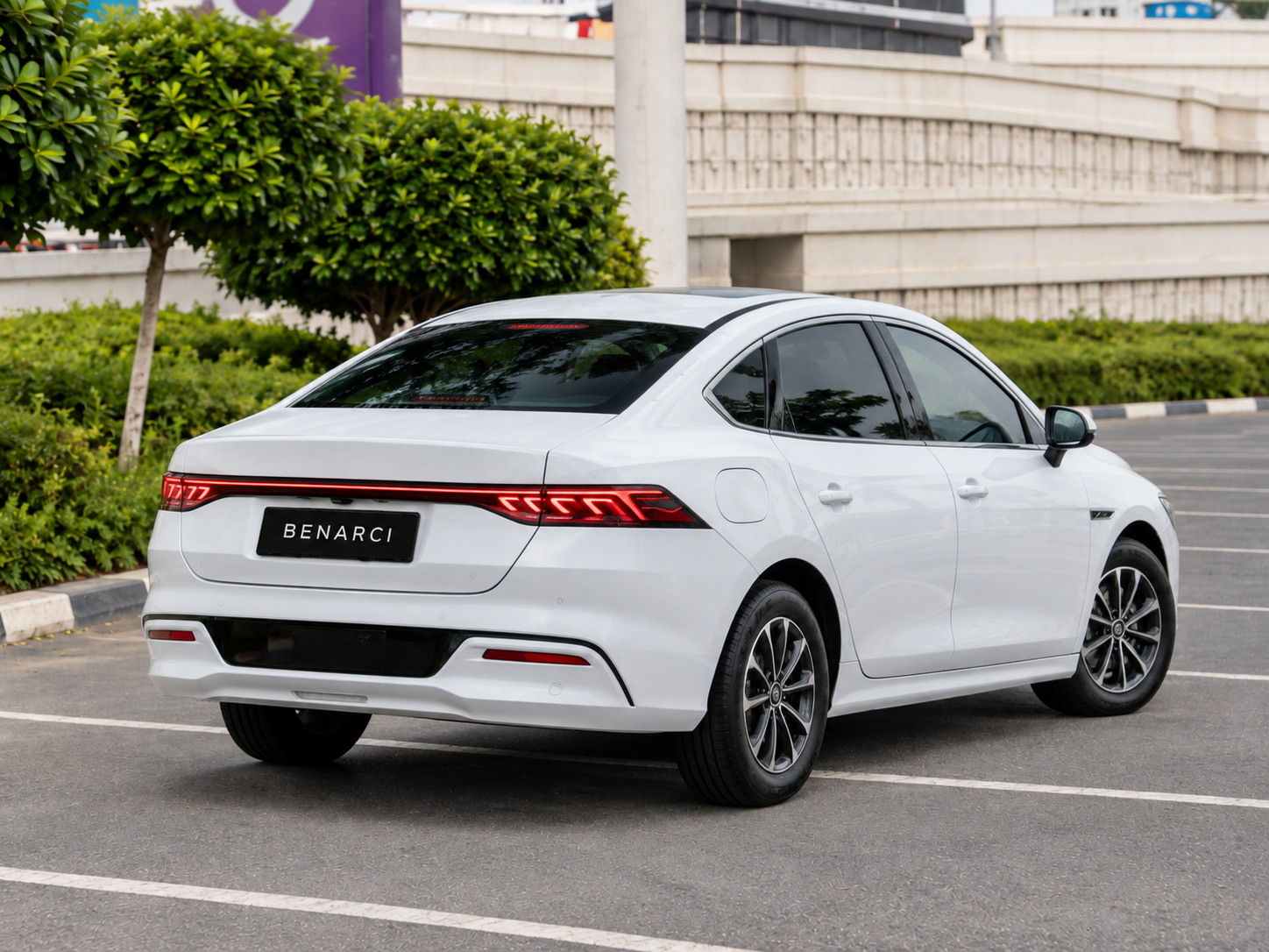BYD QIN Plus — miniature 2