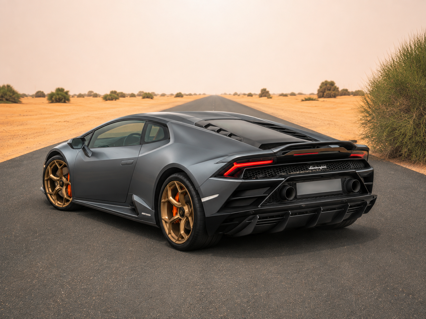 Lamborghini Huracan Evo Coupe 2023 — miniature 2