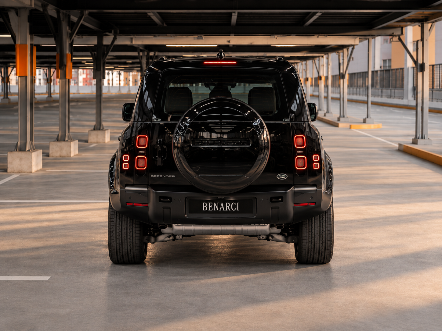 Land Rover Defender 110 HSE V8 P525 — miniature 5