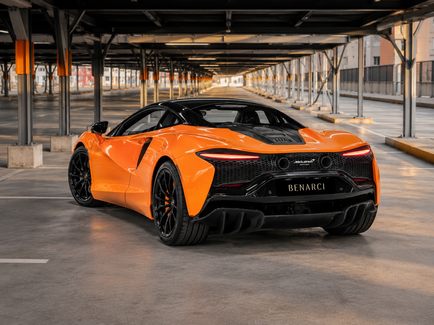 McLaren Artura — miniature 2