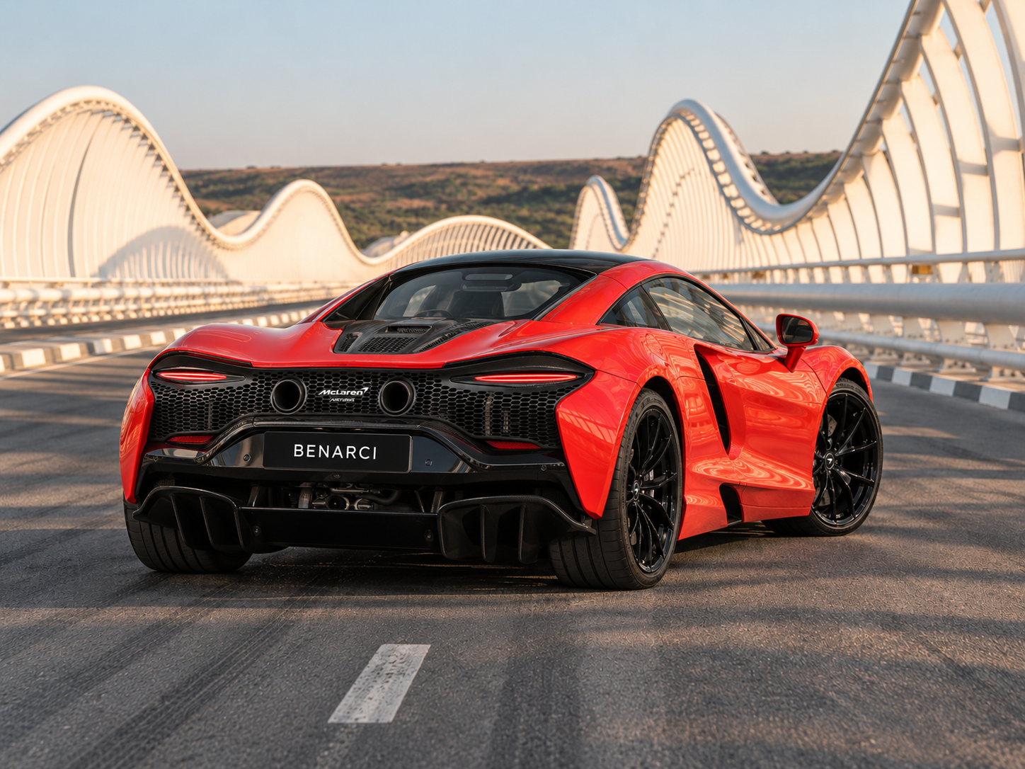McLaren Artura — miniature 2