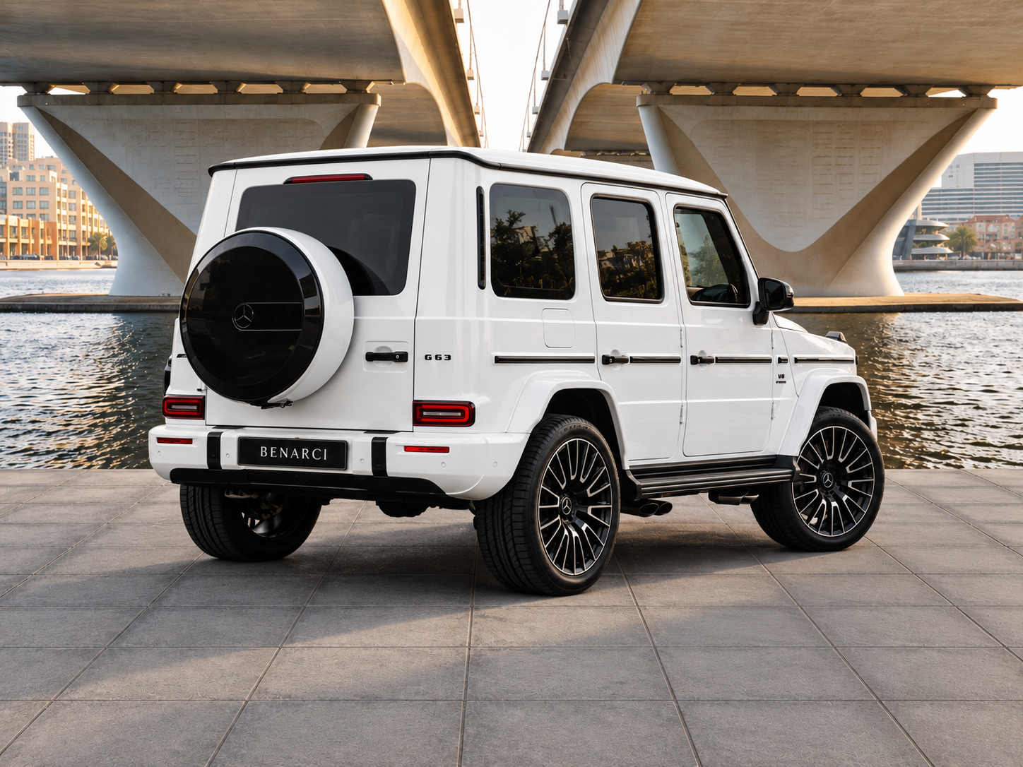 Mercedes G63 2025 — miniature 2