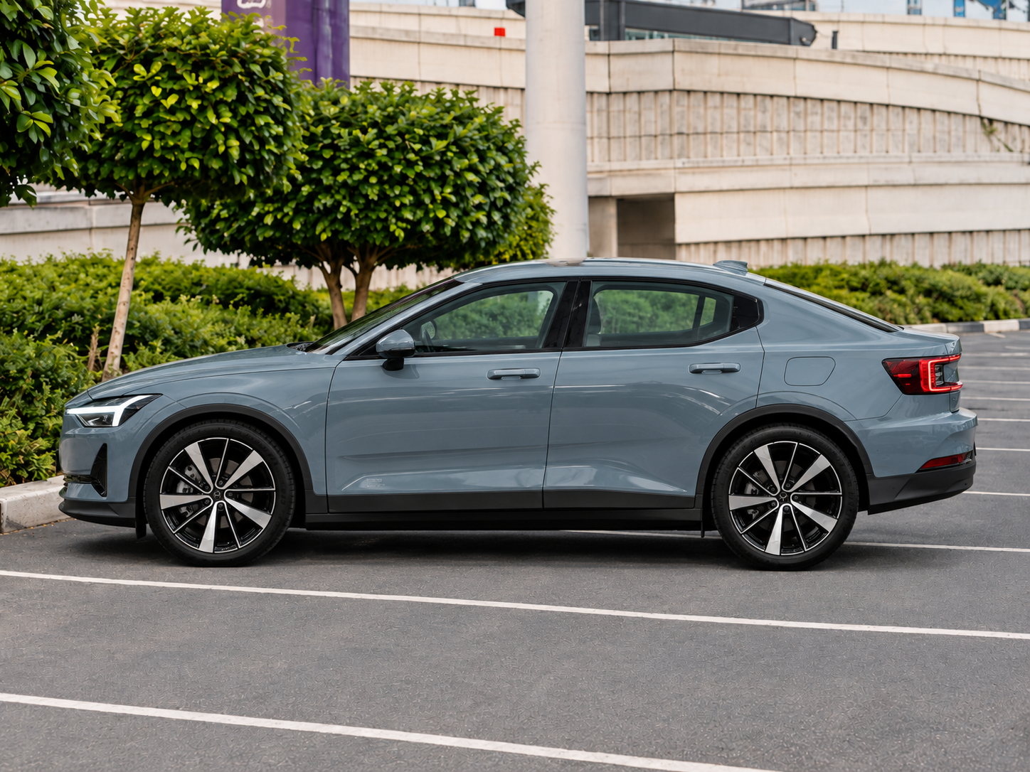 Polestar Polestar 2 — miniature 3