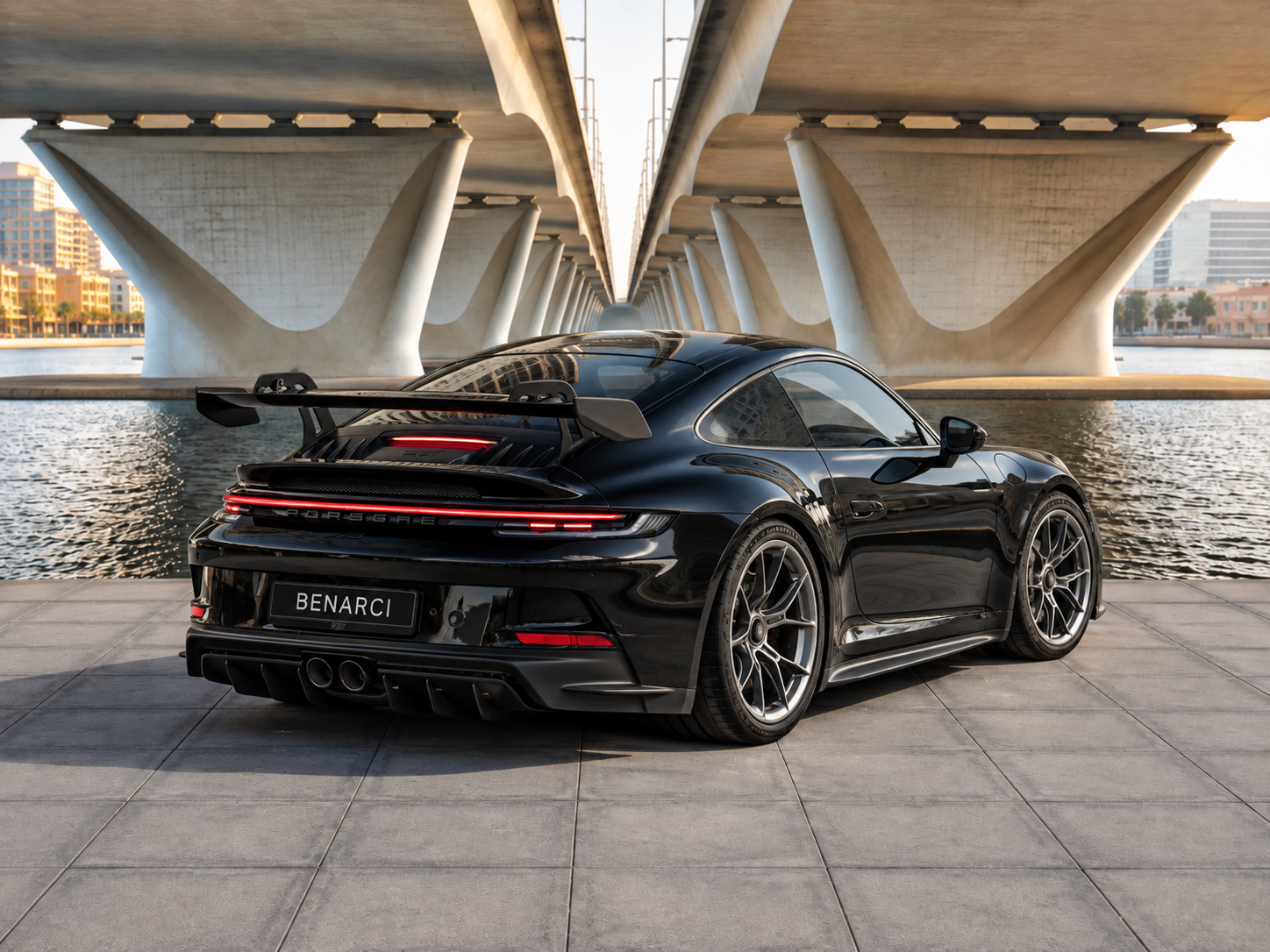 Porsche 911 992 GT3 — miniature 2
