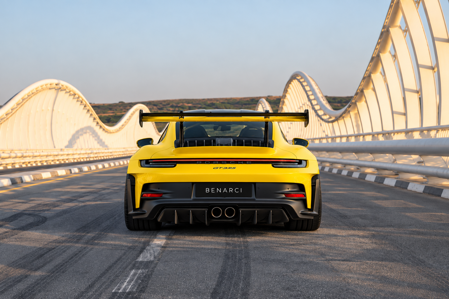 Porsche 911 992 GT3 RS — miniature 5