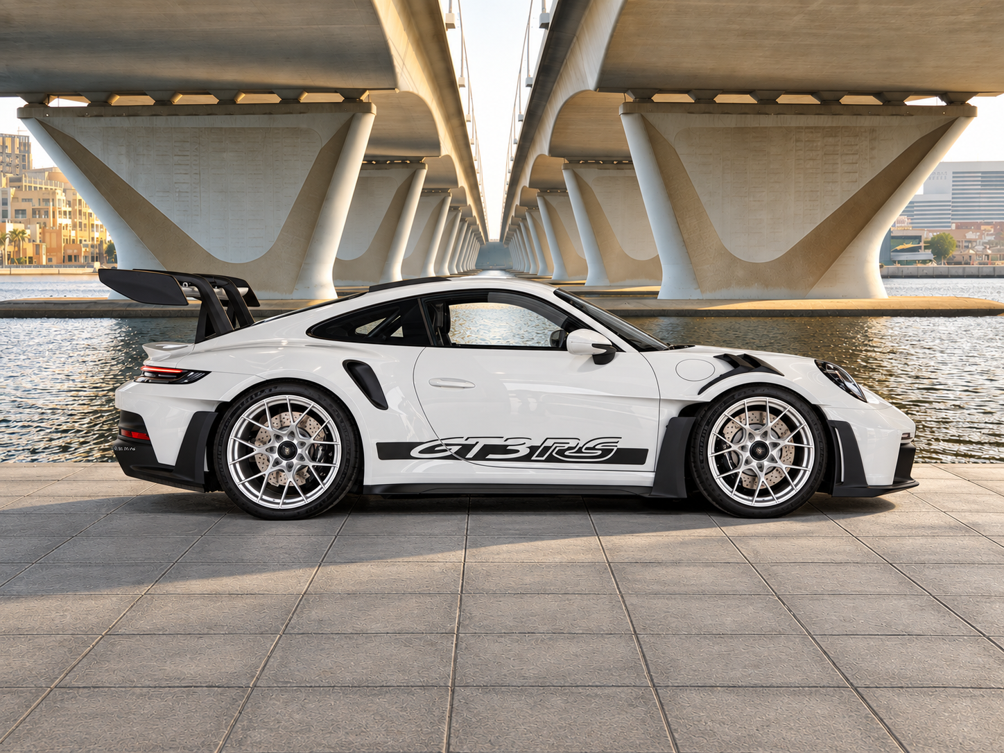 Porsche GT3 RS — miniature 3