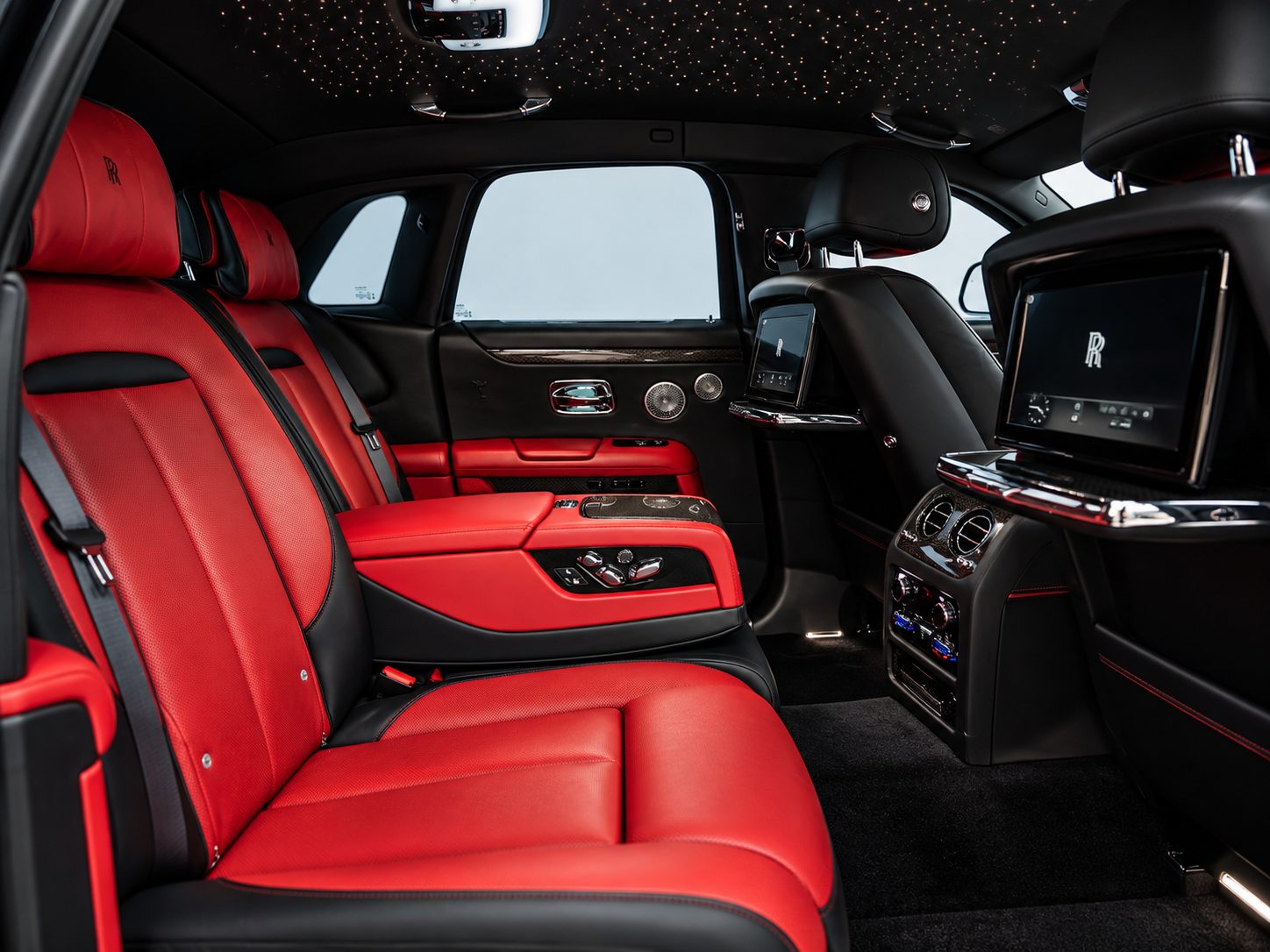Rolls Royce Ghost Black Badge — miniature 7